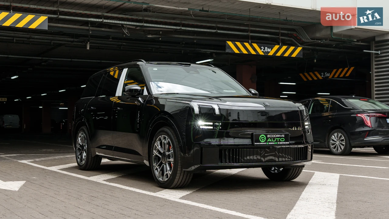 Lynk&Co-27
