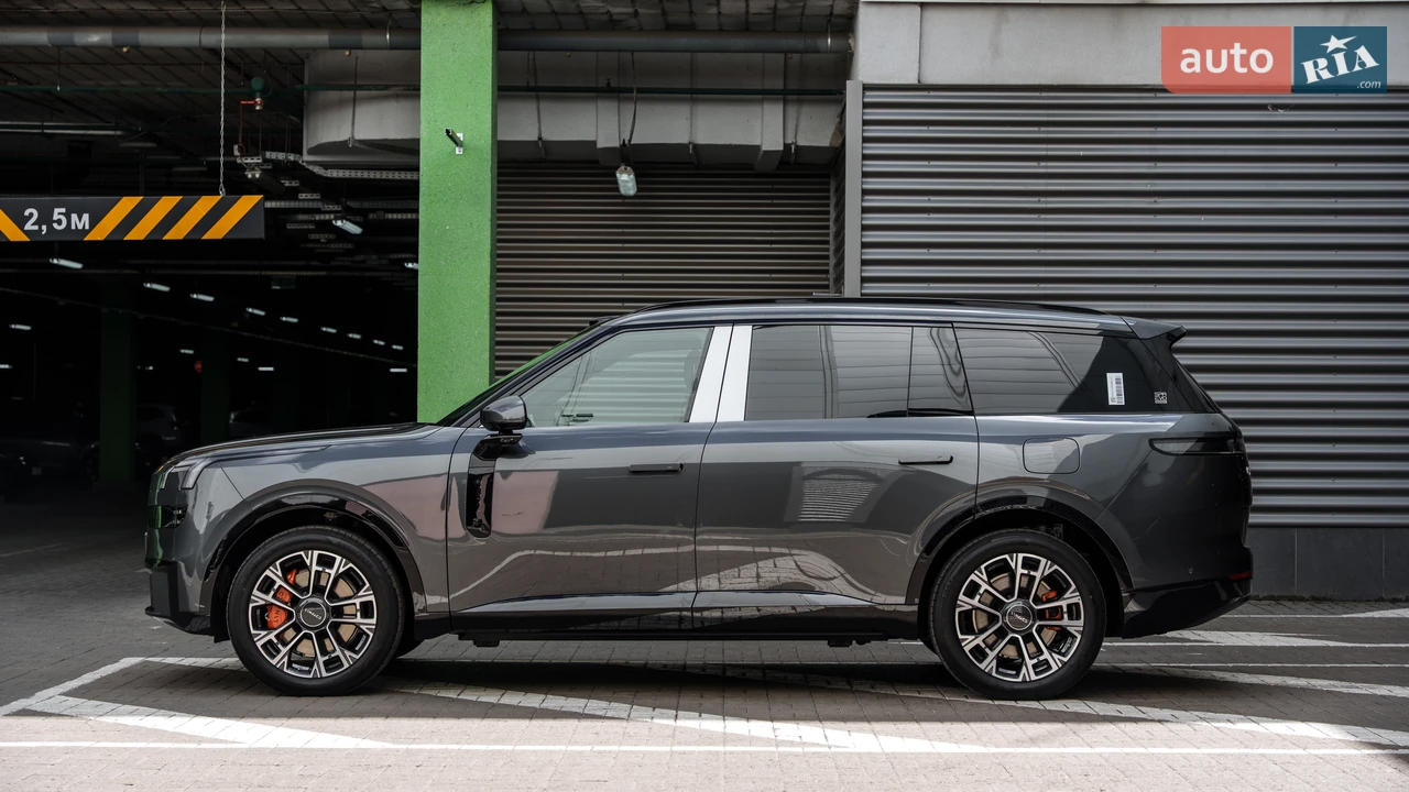 Lynk&Co-18
