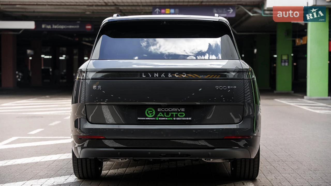 Lynk&Co-15