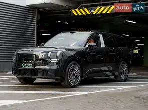 Lynk&Co 900