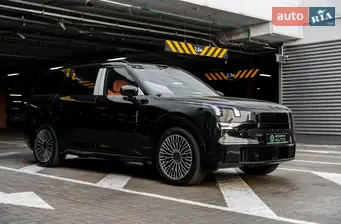 Lynk&Co 900
