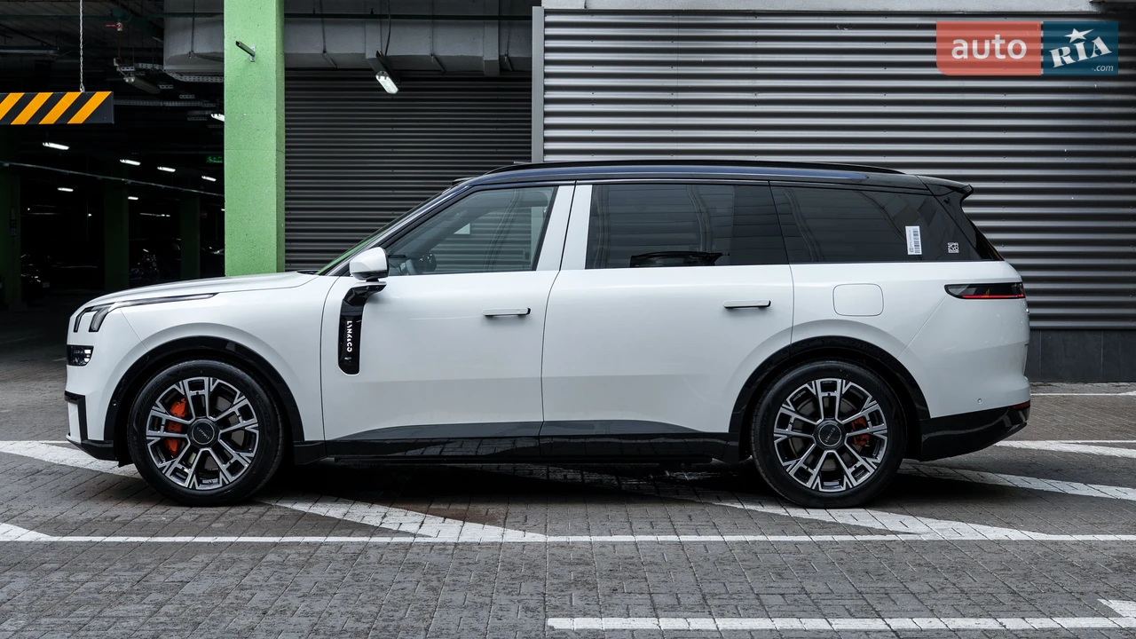 Lynk&Co-22