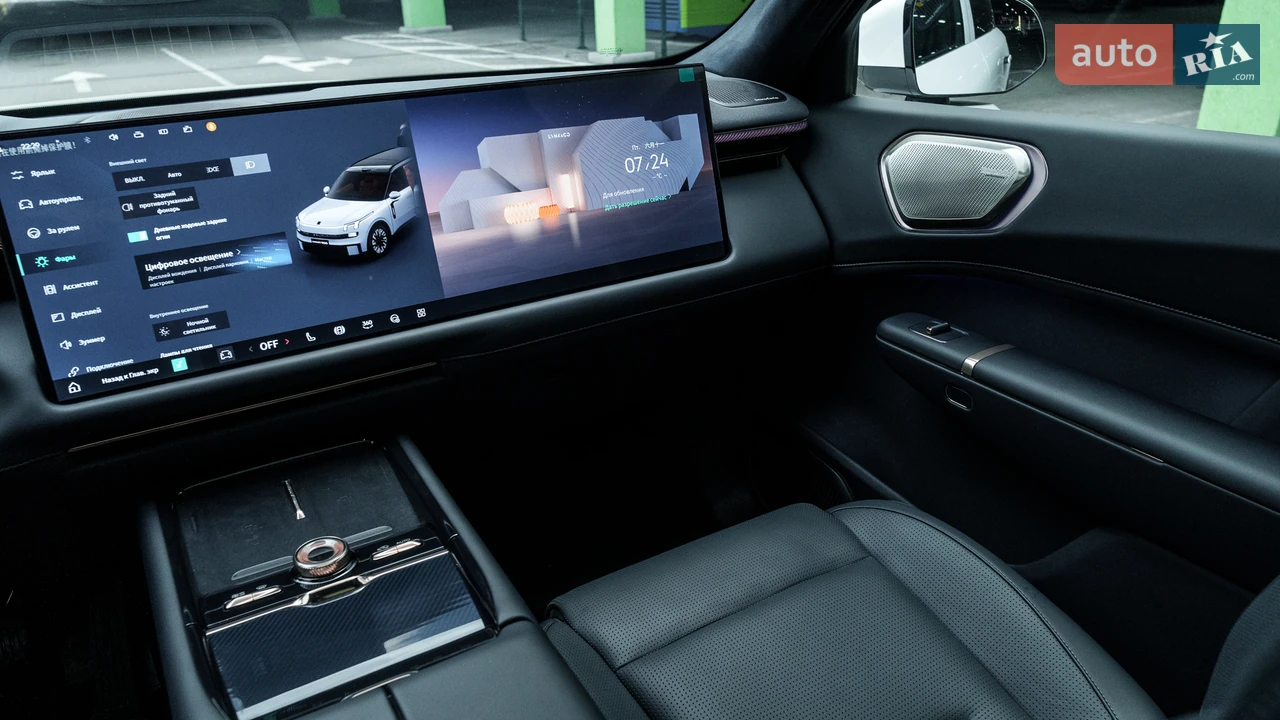 Lynk&Co-48