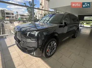 Lynk&Co 900