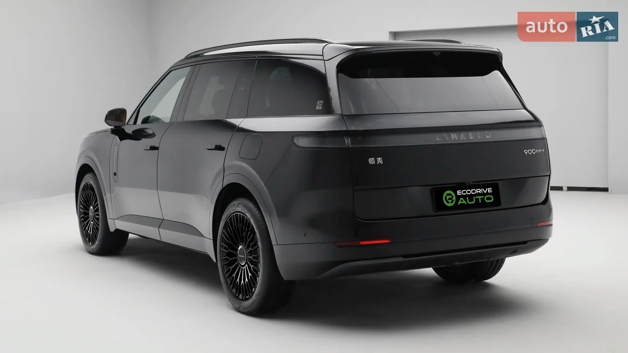 Lynk&Co-14