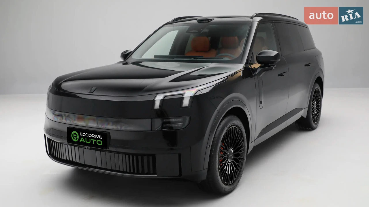 Lynk&Co 900 Ultra
