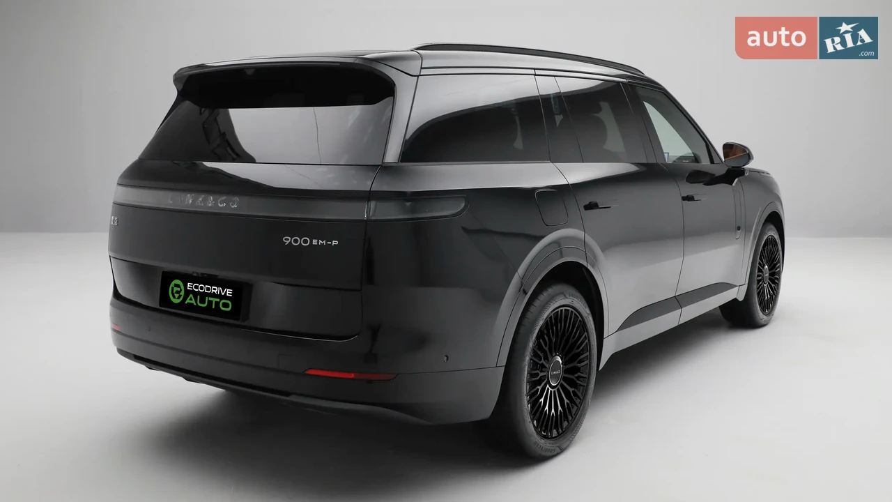 Lynk&Co-12