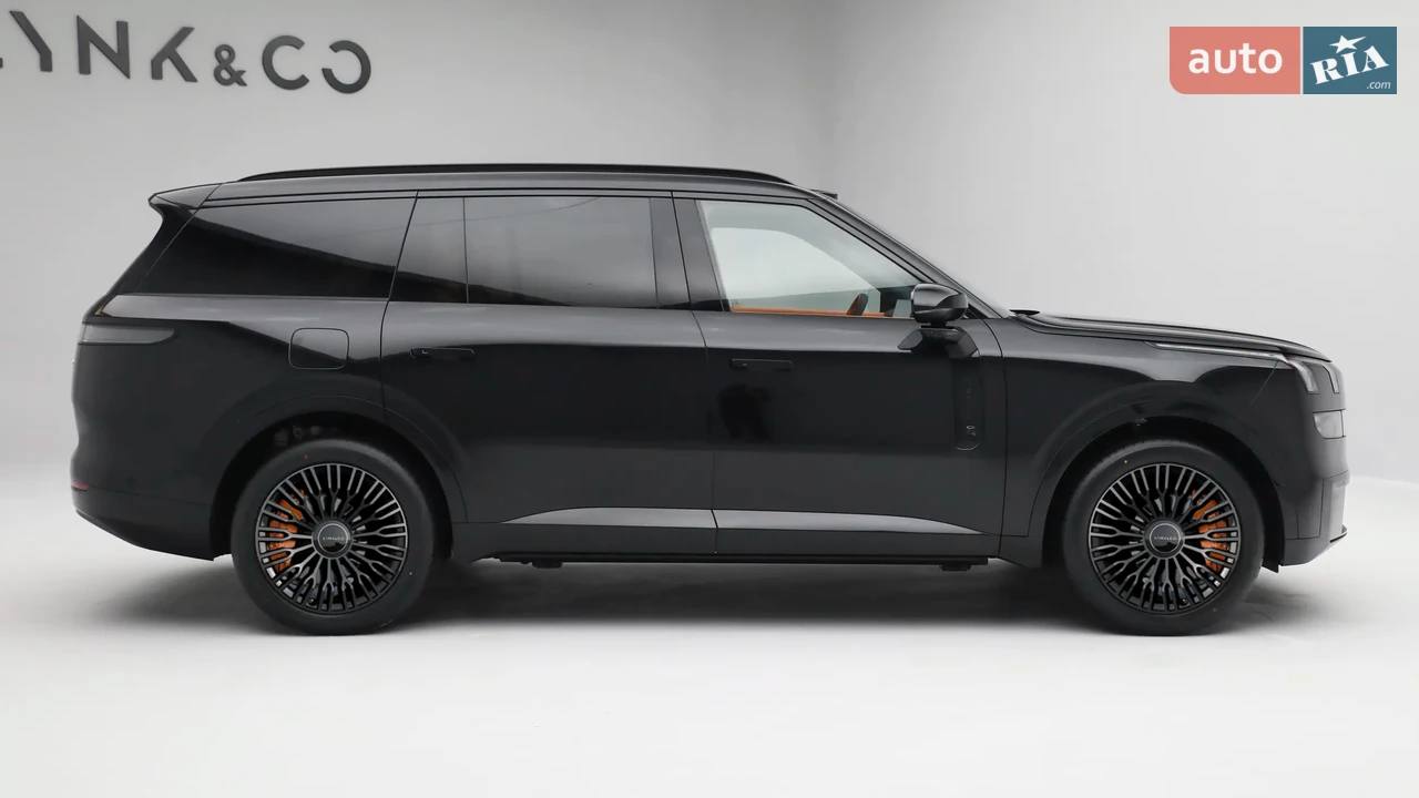 Lynk&Co-11