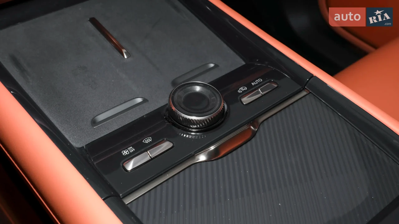 Lynk&Co-32