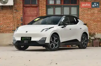 Lynk&Co Z20