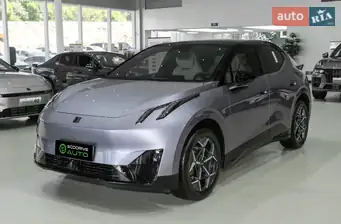Lynk&Co Z20