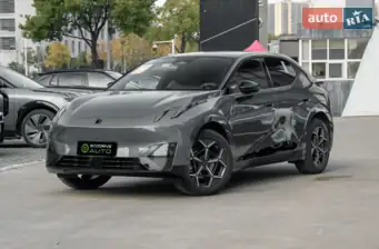 Lynk&Co Z20