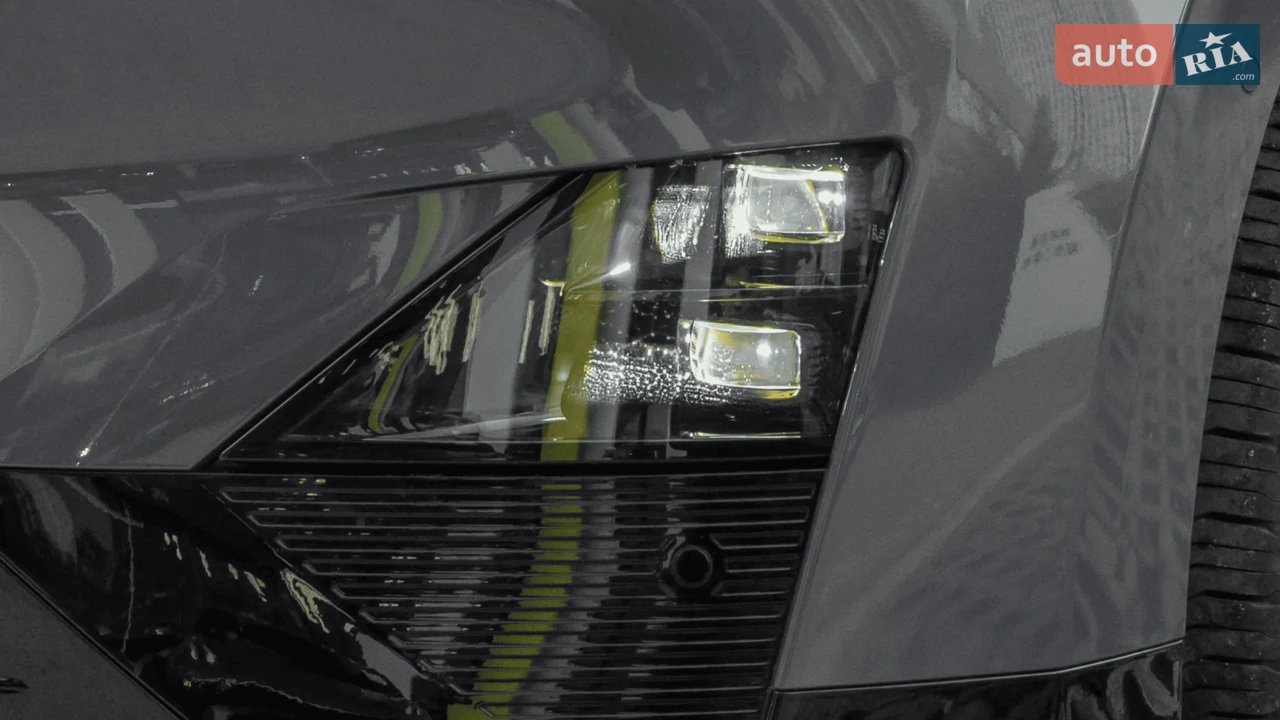 Lynk&Co-8