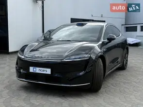 Luxeed R7
