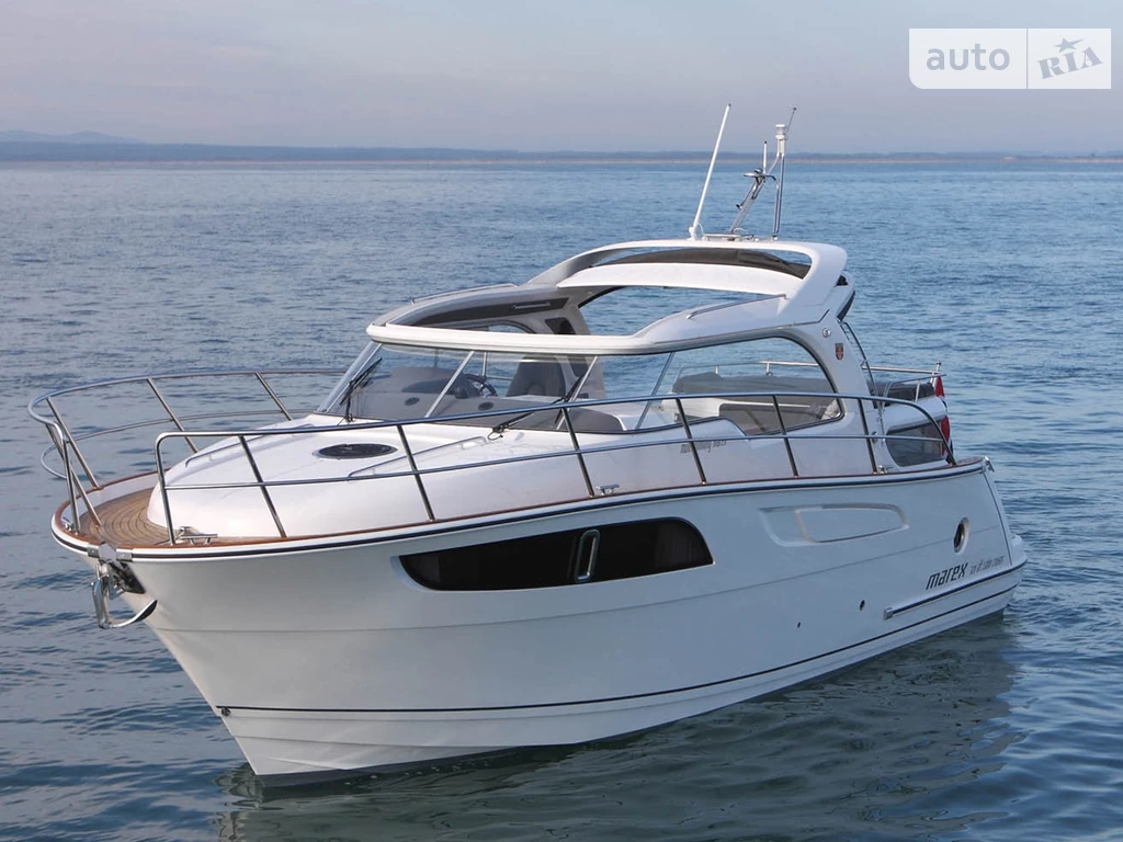 Marex Aft Cabin Cruiser Base