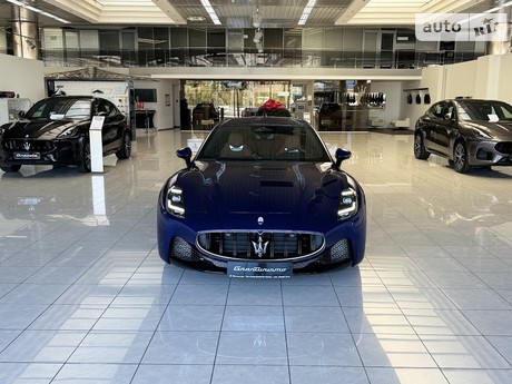 Maserati GranTurismo 2024