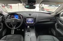 Maserati Levante Base