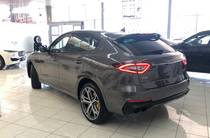 Maserati Levante Base