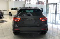 Maserati Levante Base