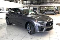 Maserati Levante Base