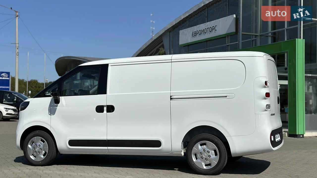 Maxus e-Deliver 5 Base