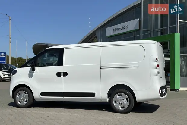 Maxus e-Deliver 5 Base