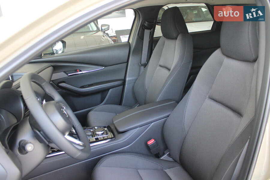 Mazda CX-30 - фото 11