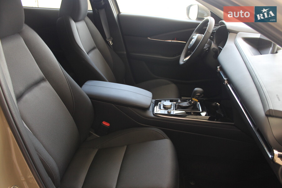 Mazda CX-30 - фото 28