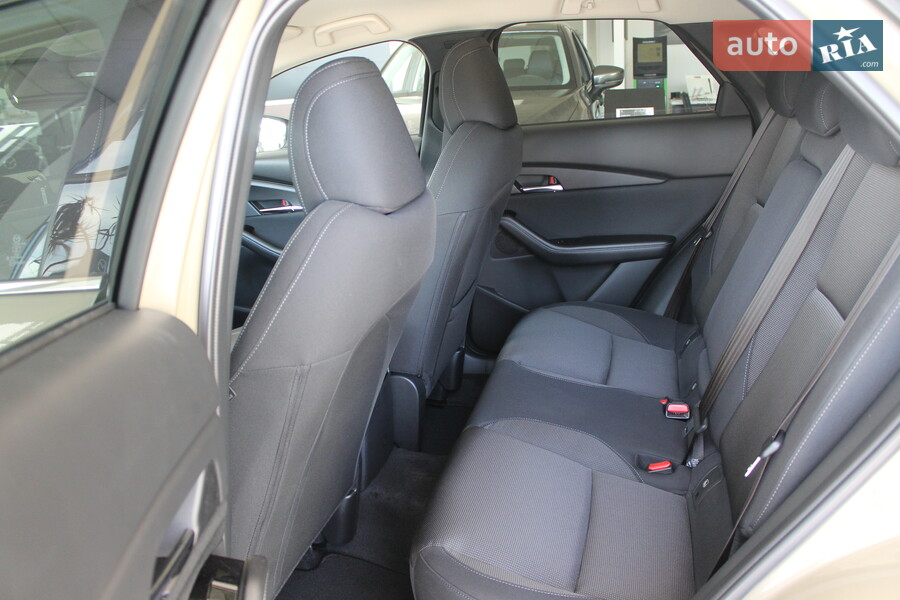 Mazda CX-30 - фото 26