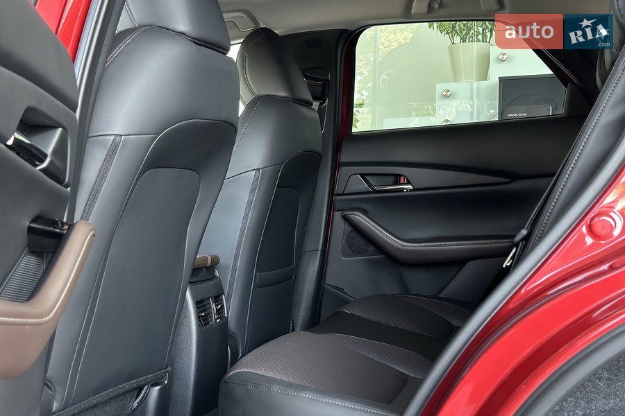 Mazda CX-30 - фото 32