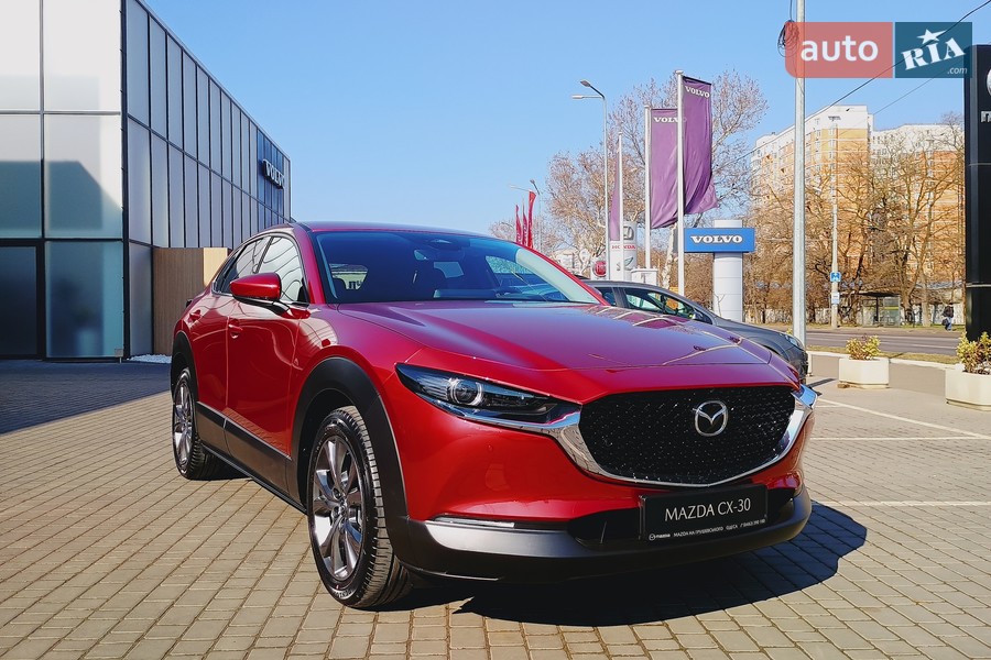 Mazda CX-30 - фото 1