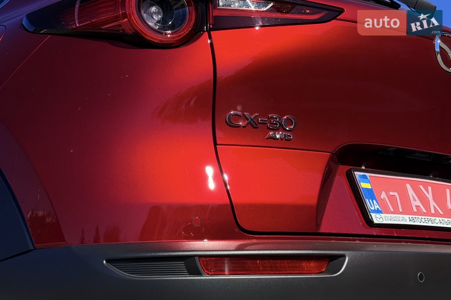 Mazda CX-30 - фото 11