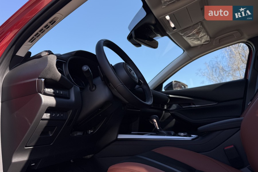 Mazda CX-30 - фото 34
