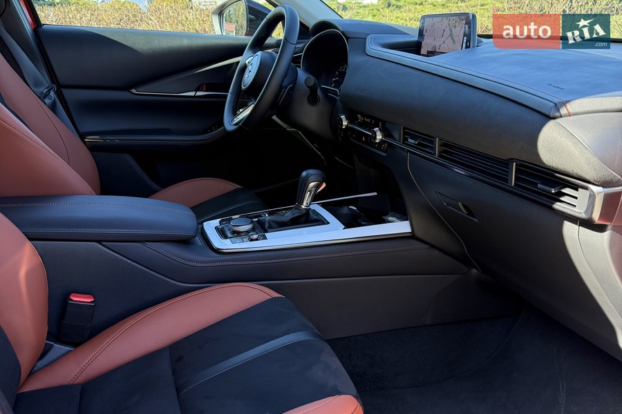 Mazda CX-30 - фото 33