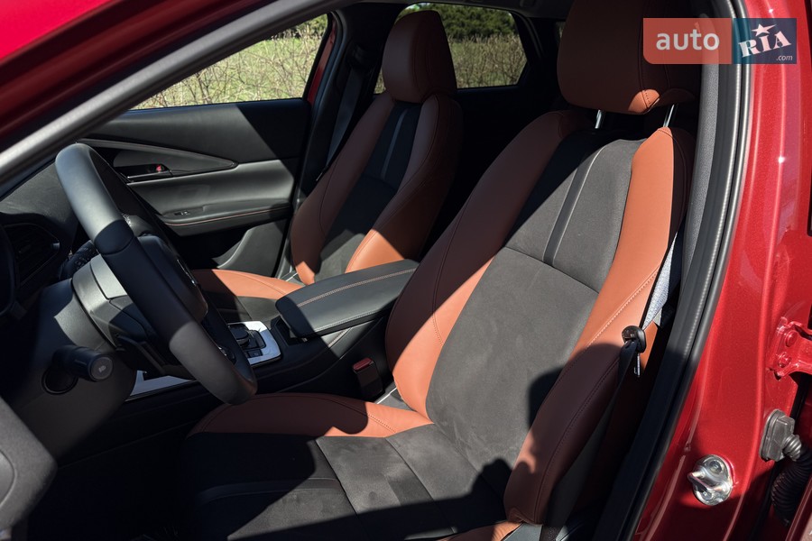 Mazda CX-30 - фото 31