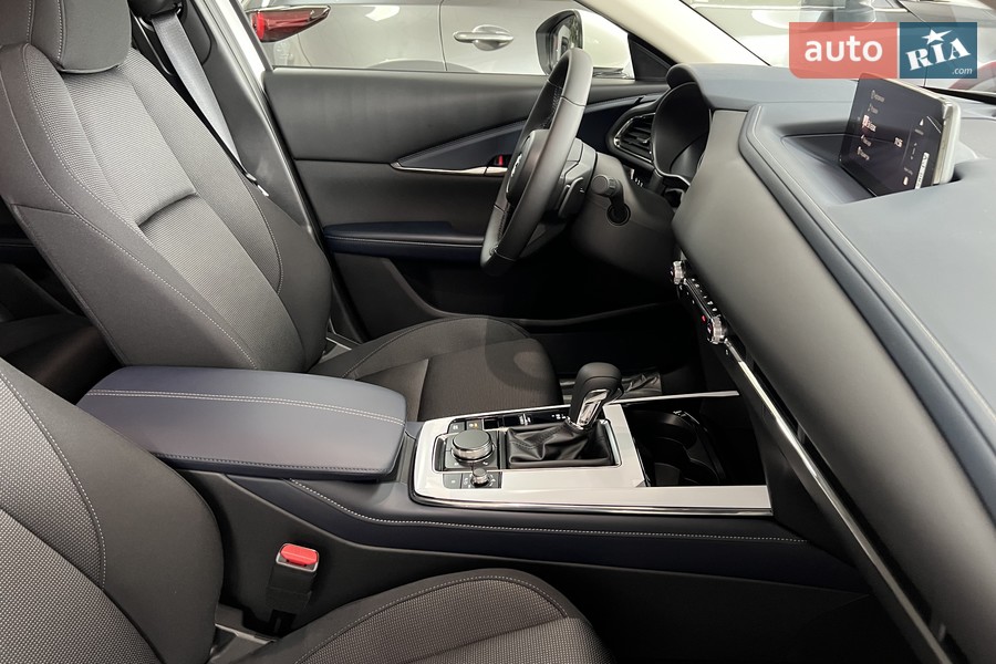 Mazda CX-30 - фото 21