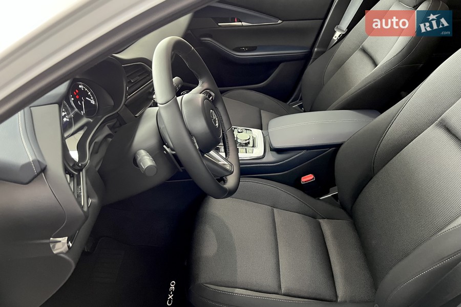 Mazda CX-30 - фото 24