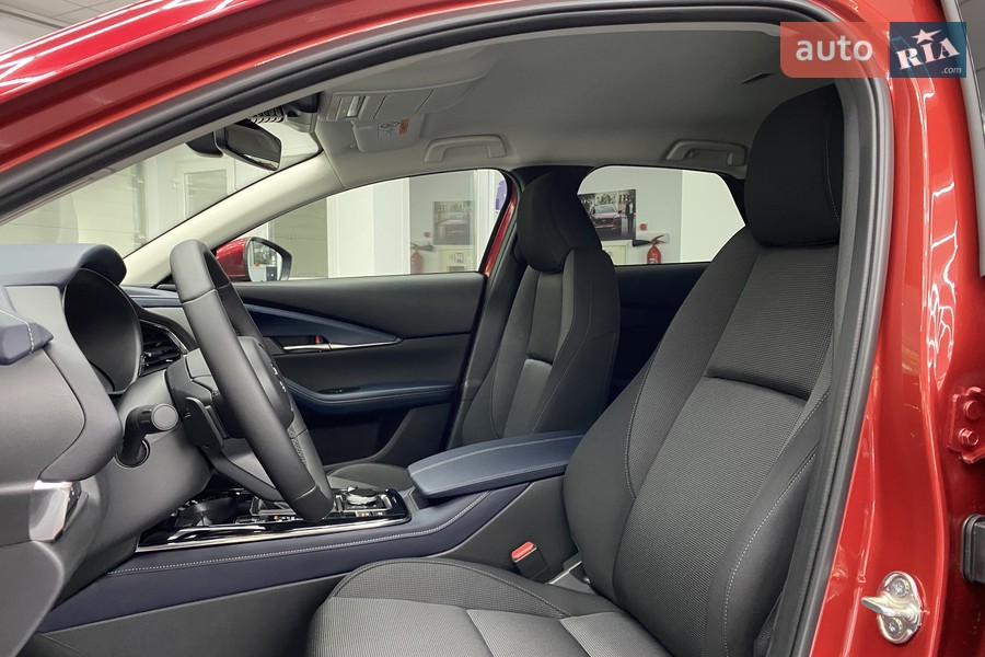 Mazda CX-30 - фото 14