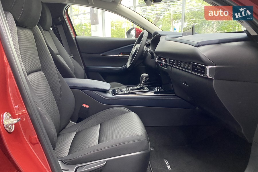 Mazda CX-30 - фото 18