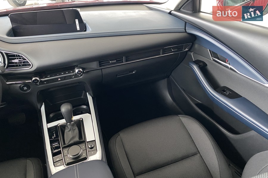 Mazda CX-30 - фото 16