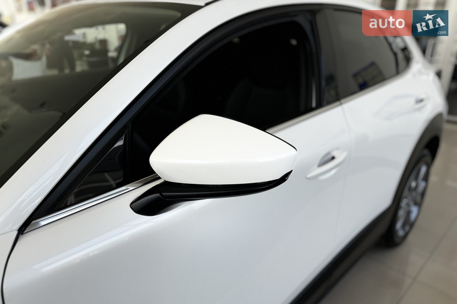 Mazda CX-30 - фото 4