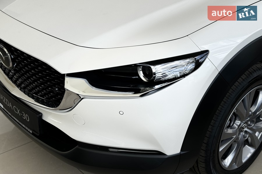 Mazda CX-30 - фото 11