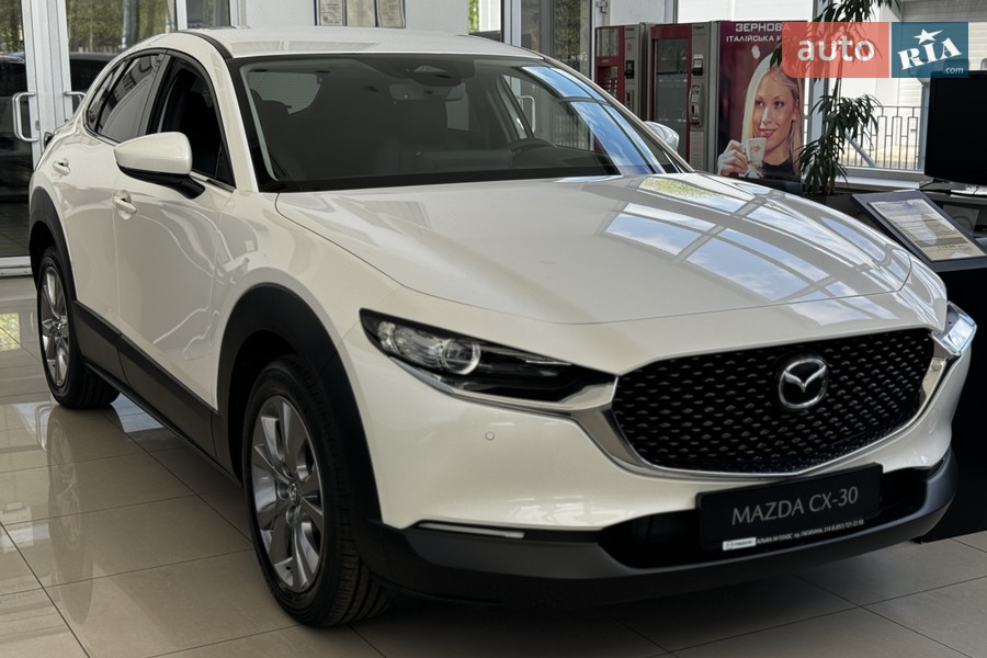 Mazda CX-30 - фото 1