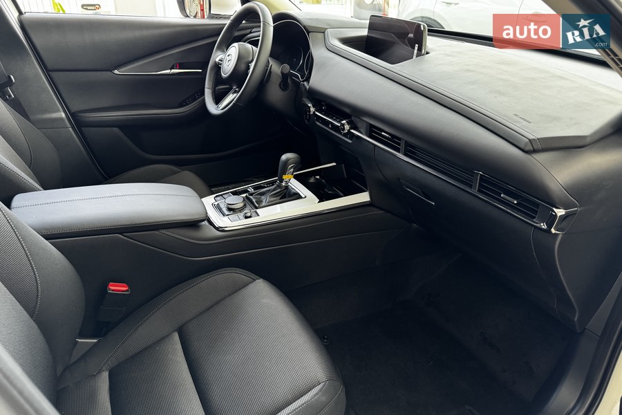 Mazda CX-30 - фото 19