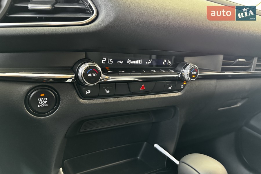 Mazda CX-30 - фото 31