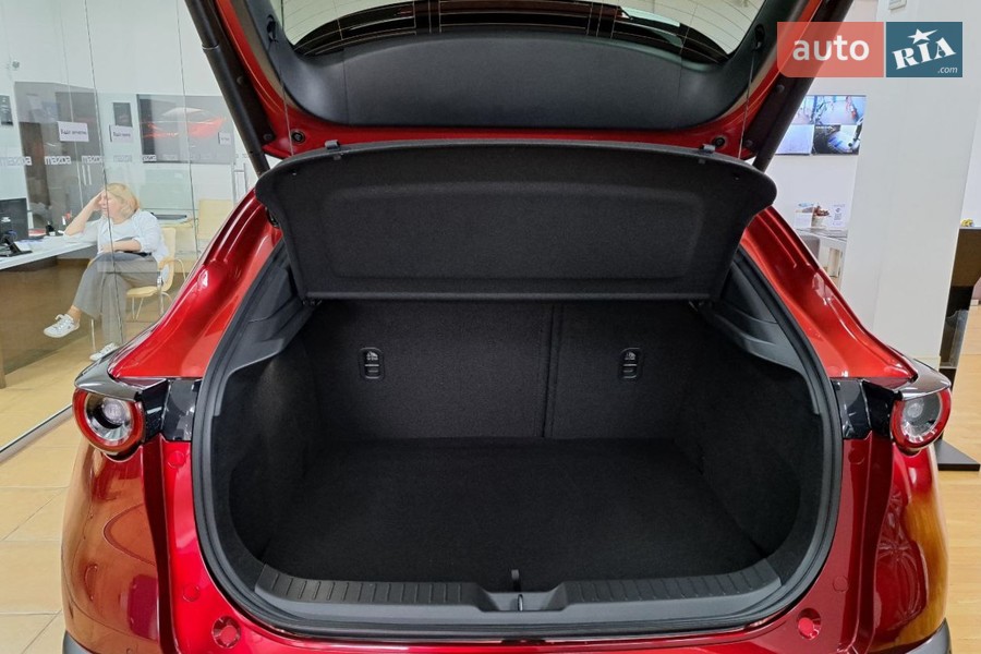Mazda CX-30 - фото 7