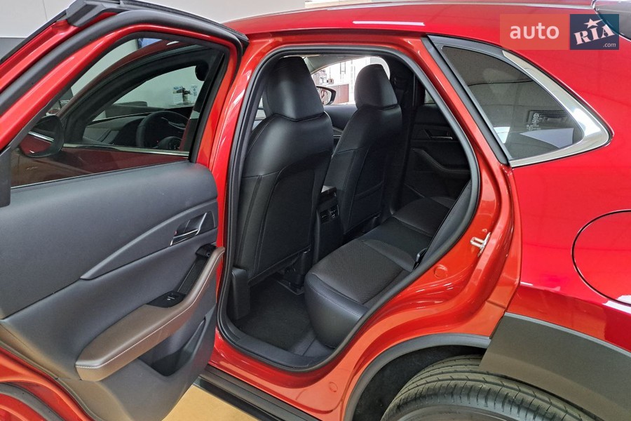 Mazda CX-30 - фото 15