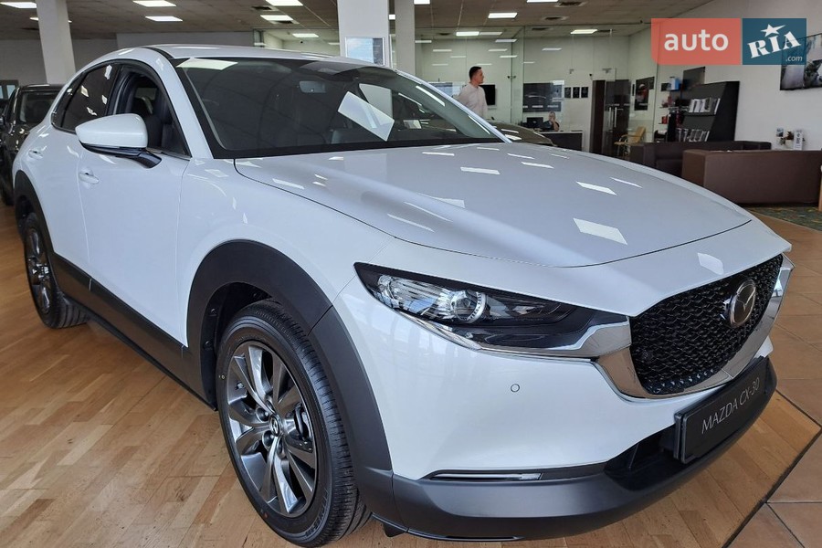 Mazda CX-30 - фото 1