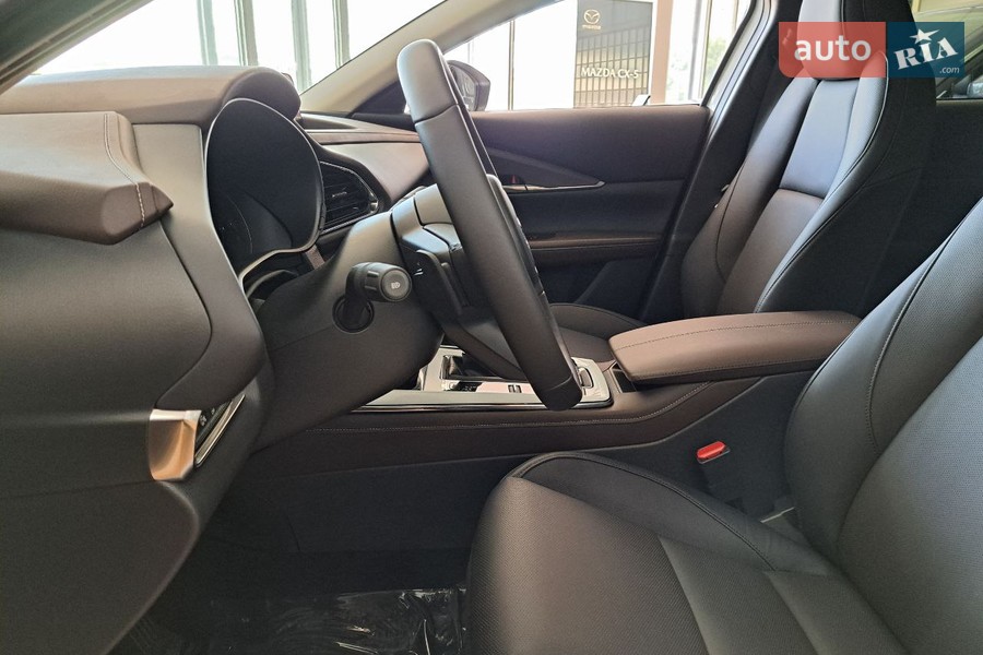 Mazda CX-30 - фото 10