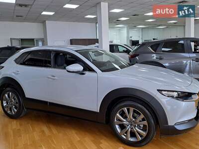 Новий Mazda CX-30 2025 - фото 3